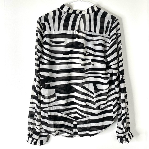 Charlotte Russe Sheer Black White Stripe Blouse NWT - Picture 5 of 6